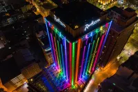 Radisson Montevideo Victoria Plaza Hotel Hotel in zona Monumento a Juan Pablo II