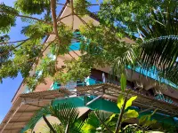 River Dolphin Hotel - bar