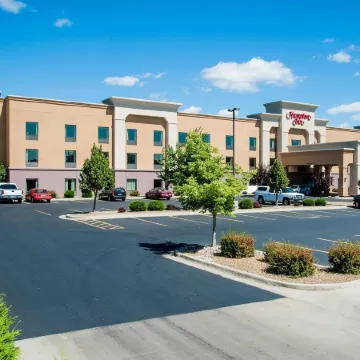 Hampton Inn Bismarck
