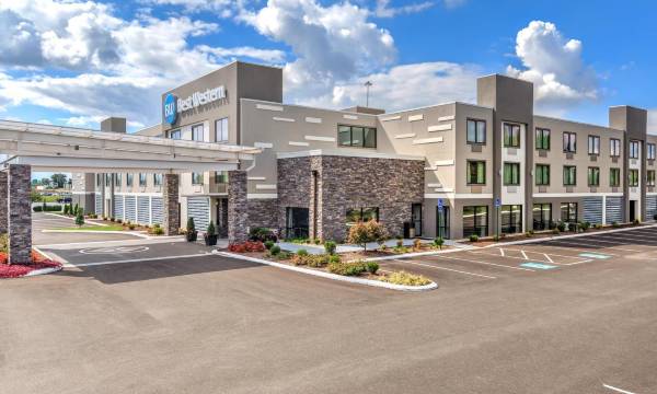 Best Western Plus Bowling Green