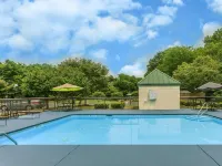 Clarion Pointe South Boston - Danville East Hotels in South Boston