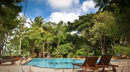 Pelwehera Village Resort