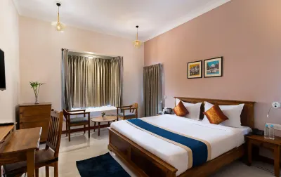 Dheergarh Palace Hotel dekat Shilpgram