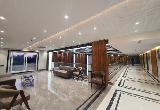 반말리 팰리스 로비