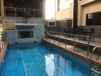 Ritz-Carinton Suites - balcón