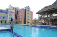 Fatima Hotel Ltd - ที่มีสระว่ายน้ำ