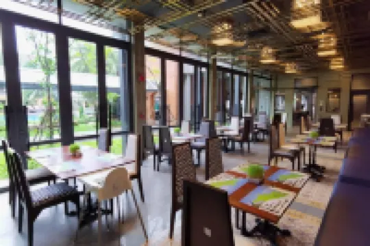 R-Mar Resort and Spa