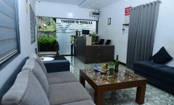 Iroomz KK Group of Residency - Housity