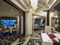 Makkah Hotel - พร้อมอาหารเช้า