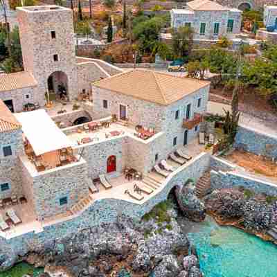 Pirgos Mavromichali Hotel Exterior