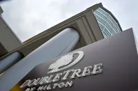 DoubleTree by Hilton Reading Hotels in Reading