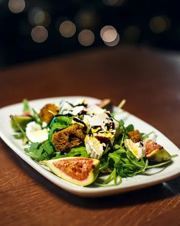 The Anvil Inn Отели в г. Четл