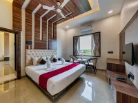 Hotel Chandradeep Regency Hotels in Dhule