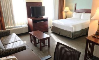 Staybridge Suites Savannah Airport - Pooler