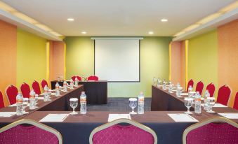 Ibis Budget Semarang Tendean