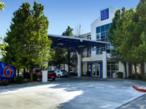 Motel 6 Lehi, UT – Thanksgiving Point Hotels in Lehi