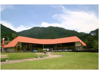 Hidden Village Hotel - Mori No Koryukan Hotel di Kurotaki