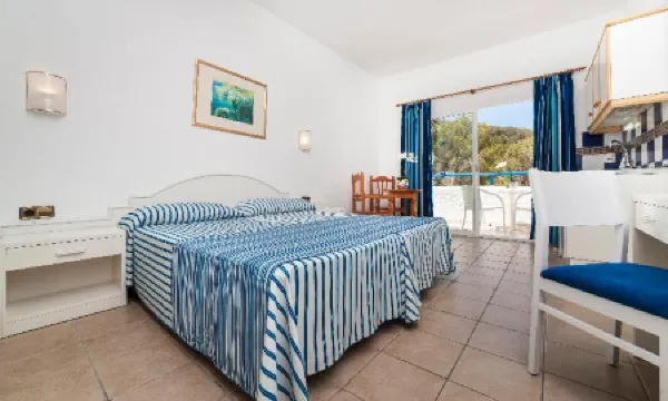 蒙特馬爾全球酒店