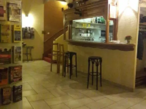 Le Lion DOr Hotels in Orne
