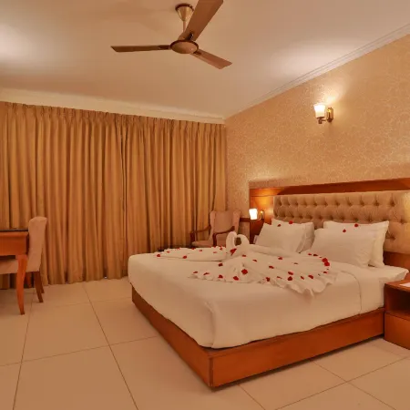 Lagoona Beach Resort, Kovalam