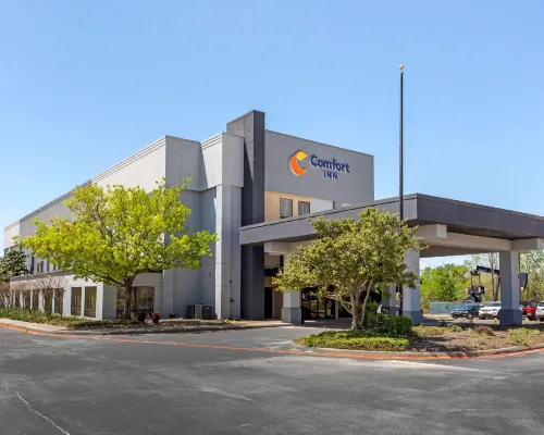 Comfort Inn Sherman - Denison Area Hotels in Sherman