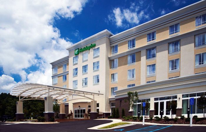 Holiday Inn BIRMINGHAM - HOOVER by IHG