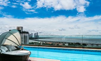 Blissful Apartment Ocean View