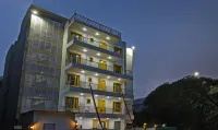Treebo Ahinsa Residency Sohna Road Hotels near Laxmi Garden
