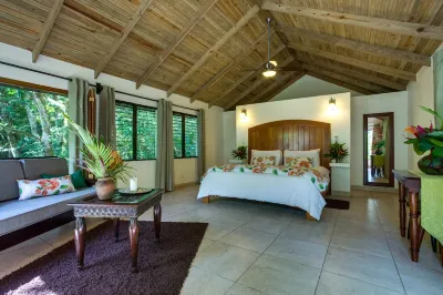 Black Rock Lodge Hotels in Negroman