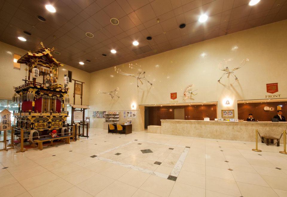 4. 히다 호텔 플라..