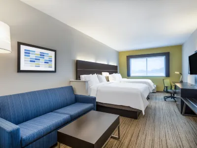 Holiday Inn Express & Suites Beaumont NW Parkdale Mall Hotels in Lumberton