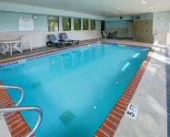 Comfort Suites - Pools