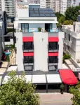 Pure Blanche Hotel