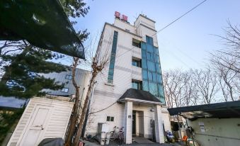 5. 힐모텔..
