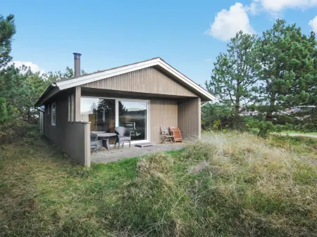 "Tuovi" - 800m from the Sea