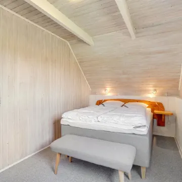 "Alleta" - 600m from the Sea