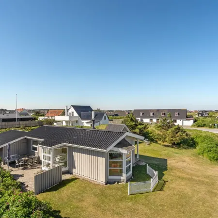 "Majgull" - 150m from the Sea