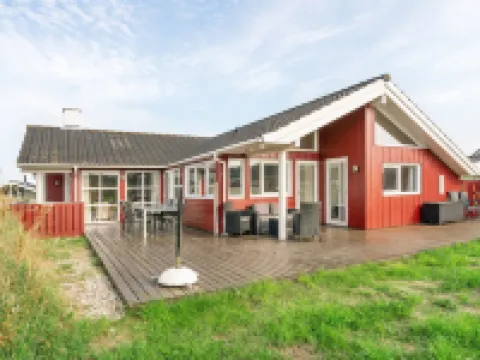 "Iacobus" - 400m from the Sea