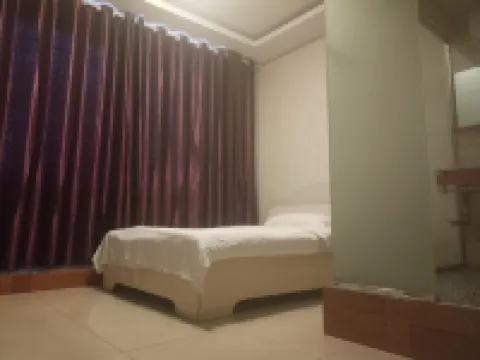 Daozhen Xinxin Hotel