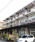 Eiffel Tower B&B Hotels near Luodong Night Market