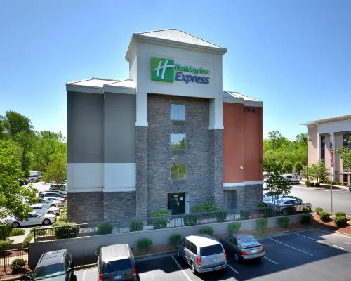 Holiday Inn Express RALEIGH-DURHAM AIRPORT by IHG Hotels in Cedar Fork