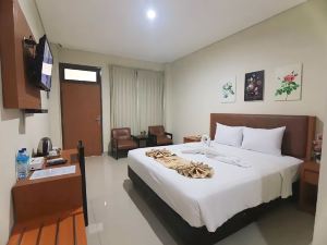 Lombok Mayura Hotel