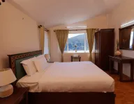 Planters Punch Hotels in Nilgiris
