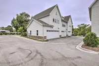 Riverfront Sheboygan Townhome w/ Grill!