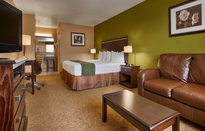 SureStay Hotel by Best Western Floresville