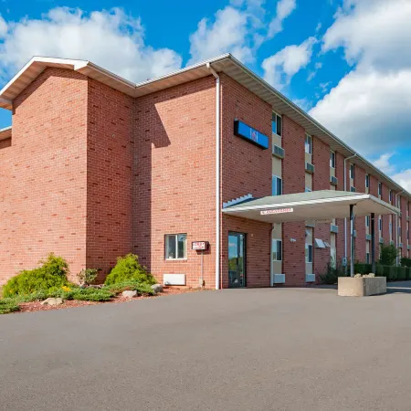 Motel 6 Drums, PA
