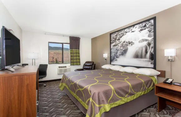 杜波依斯速8酒店