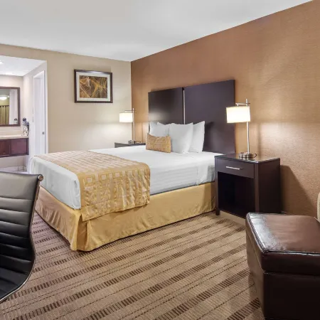 Best Western Pasadena Royale Inn  Suites