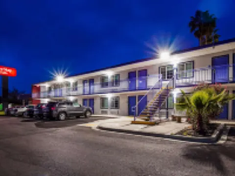 SureStay Plus Hotel by Best Western Sacramento Cal Expo Hotels in Sacramento