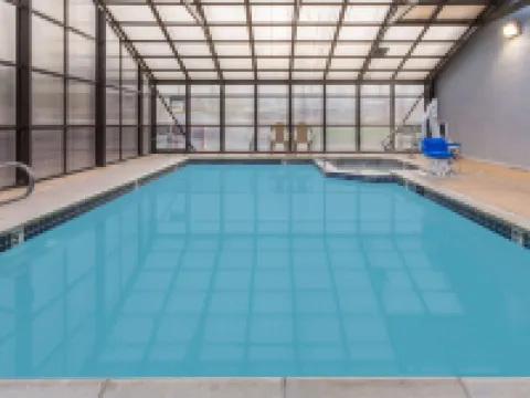 Super 8 by Wyndham Logan Hotels in Logan